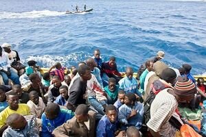 У берегов Ливии погибли более 10 мигрантов, пытаясь добраться до Италии