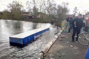 Водитель фуры насмерть сбил велосипедистку и сам утонул в реке в Черниговской области (фото)