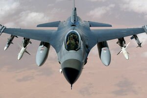 Жесткая посадка: в Аризоне разбился истребитель F-16C
