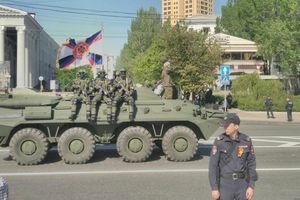 Российские танки и георгиевские ленты: в "ДНР" провели репетицию ко Дню Победы (фото)