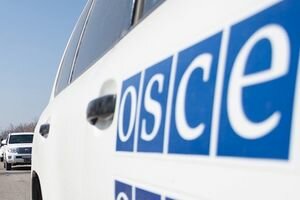Наблюдатели ОБСЕ зафиксировали колонны военных грузовиков в оккупированном Луганске