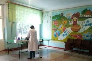 В Донецкой области в сельской школе неизвестный распылил слезоточивый газ