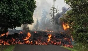 На Гавайях из-за извержения вулкана разрушены около 600 домов