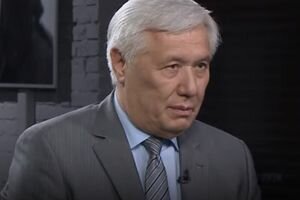 Ехануров: Украине не удастся сохранить внеблоковый статус 