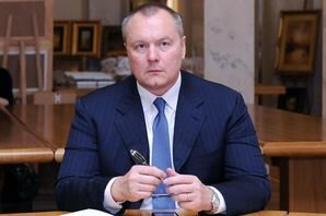 Оболонский суд отказал адвокатам Януковича в допросе экс-нардепа Артеменко 