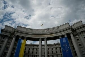 Украинская делегация поедет на спецсессию Конвенции о запрещении химического оружия