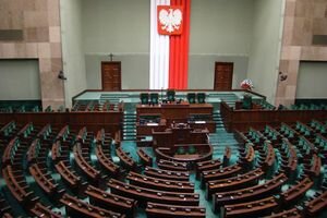 В польском парламенте приняли поправки к скандальному закону об Институте нацпамяти