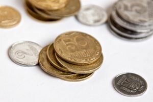 Нацбанк ввел банкам плату за выдачу разменных монет