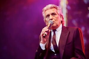 В Бельгии экстренно госпитализировали Тото Кутуньо: певец отменил ближайшие концерты