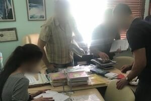 В Черновицкой области ликвидировали центр по изготовлению "липовых" заграничных документов