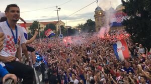 Футболистов сборной Хорватии дома встретили, как героев (ФОТО, ВИДЕО)