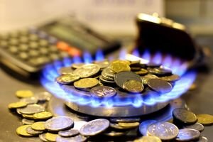Новые тарифы, рост цен на газ и оплата за мелочь от НБУ: что изменится для украинцев с 1 августа