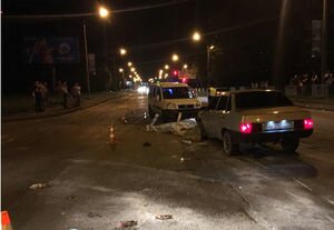 Во Львове 19-летний водитель ВАЗа сбил трех пешеходов