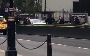 Наезд на пешеходов в Лондоне будут расследовать как теракт 
