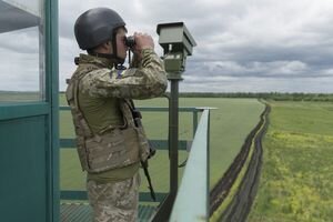 Украинские пограничники задержали иностранца с царскими рублями