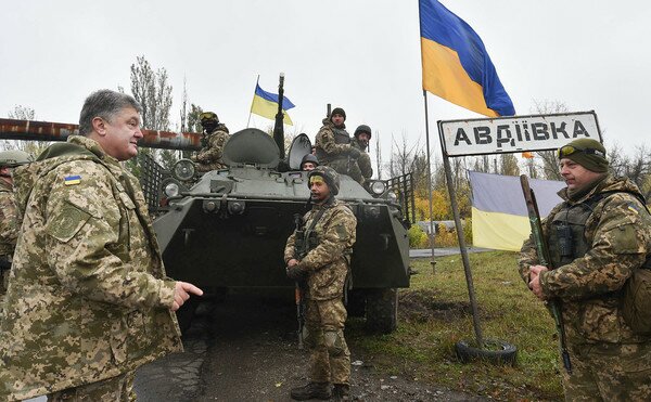 Порошенко пообещал, что украинская армия станет самой сильной во всей Европе