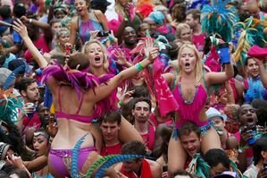 На крупнейшем карнавале Европы задержали более 370 человек и изъяли десятки стволов 