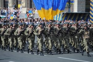 В комитете по нацбезопасности поддержали проект закона о воинском приветствии "Слава Украине" 