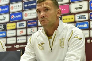 Шевченко рассказал, почему заменил Ярмоленко и Коноплянку в победном матче против Чехии