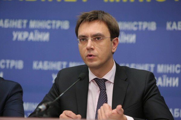 Омелян заявил, что Украина не понесет убытков из-за отмены поездов в Россию