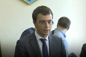 Суд разрешил министру спорта Жданову взять Омеляна на поруки