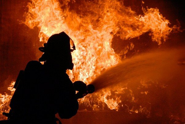 В Донецкой области во время пожара погиб человек