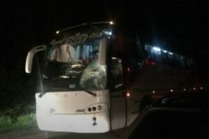 Автобус, который вез пассажиров в Польшу, сбил военного