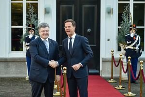 Порошенко обсудил с премьером Нидерландов разблокировку ратификации Украины и ЕС