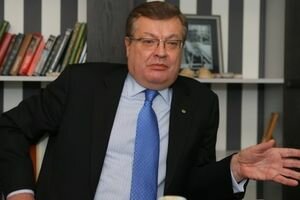 Грищенко раскритиковал идею Климкина выдавать украинское гражданство диаспорам в Канаде и США