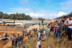 "Земля тряслась, и звук был невыносим": появились свежие подробности крушения поезда в Марокко