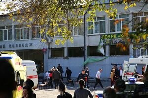 Трагедия в Керчи: отец Влада Рослякова задержан для допроса