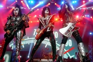 Легендарная рок-группа Kiss приедет в Киев с прощальным концертом