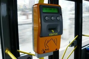 В городском транспорте Киева в тестовом режиме запустили электронный билет