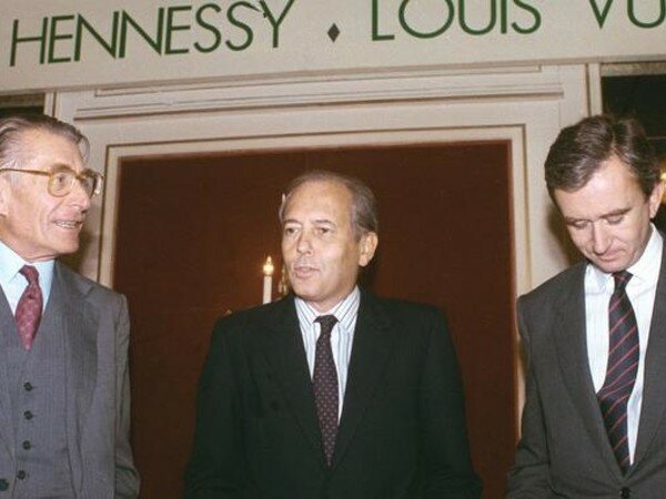 Во Франции скончался один из основателей Louis Vuitton Шевалье