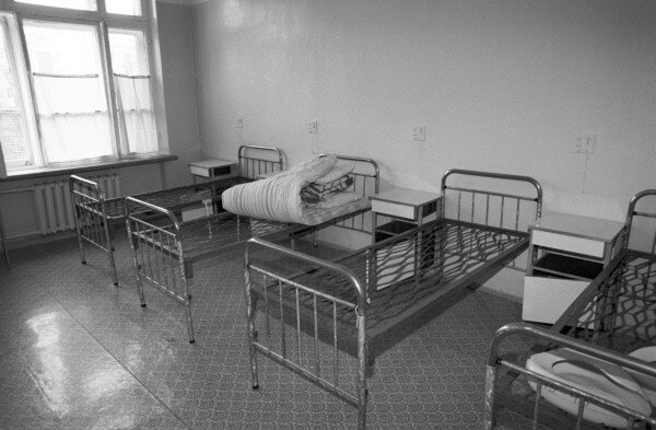 В Смеле из-за отсутствия отопления вынужденно закрыли больницу и эвакуировали пациентов
