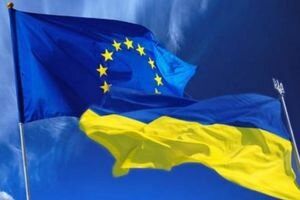Борьба с коррупцией, нарушения прав человека и реформы: в Европарламенте представили отчет по Украине