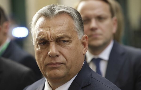 Осмоловская: Венгрия дала Украине сигнал, что с действующей властью работать больше не будет