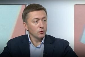 Лабазюк сообщил, почему неприкосновенность необходимо снять со всех депутатов
