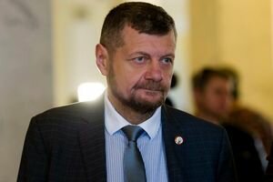 Мосийчук уточнил, что стало решающим при голосовании за введение военного положения