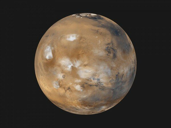 В NASA успешно высадили робота InSight на Марс. Фото, видео