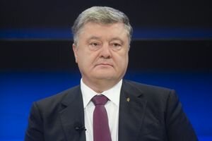 Порошенко ночью поздравил Зурабишвили с победой на выборах президента в Грузии