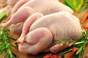 Украина получила право на экспорт куриного мяса в Тунис