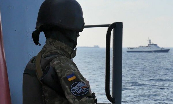 Украина обратилась в Международную морскую организацию из-за ситуации в Азове
