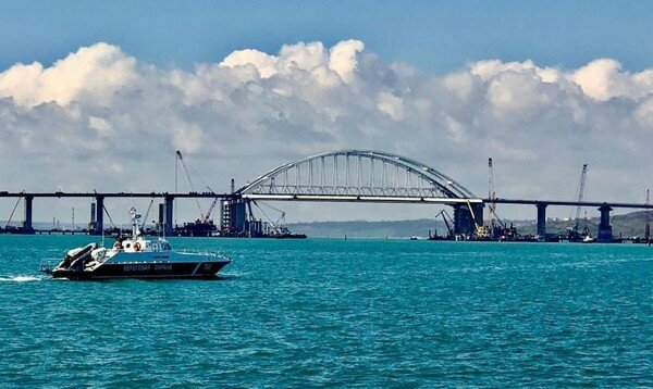 Омелян: РФ частично разблокировала работу украинских портов в Азовском море