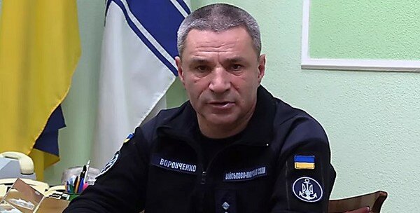 Адмирал ВМС Украины обсудил с Порошенко освобождение военнопленных моряков