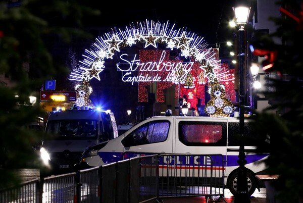 Стрелок на ярмарке в Страсбурге убил гражданина Таиланда и ранил итальянского журналиста
