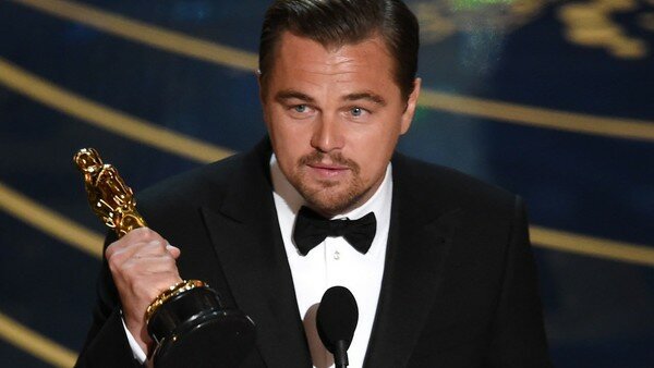 Власти США отобрали Оскар у Леонардо Ди Каприо