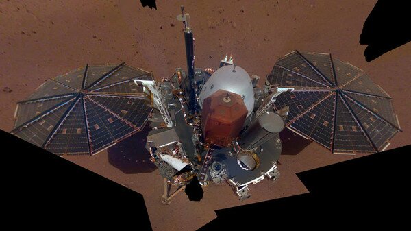 В NASA показали селфи аппарата InSight, который изучает Марс