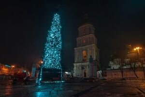 Километры гирлянд, концерты и сладости: как и когда в Киеве будут зажигать главную елку страны