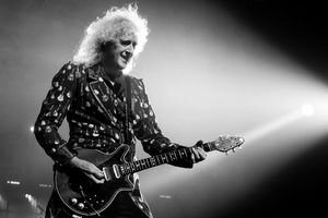 Гитарист культовой группы Queen представит поклонникам первый за 20 лет сингл 